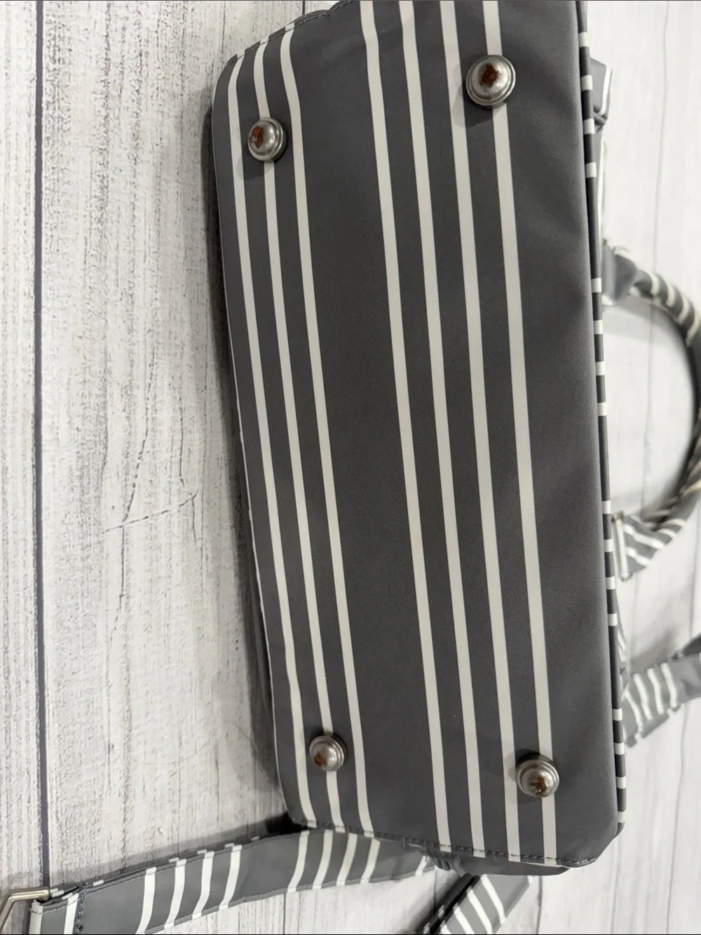 Ju-Ju-Be Gray White Striped Convertible Diaper Bag with Shoulder Strap